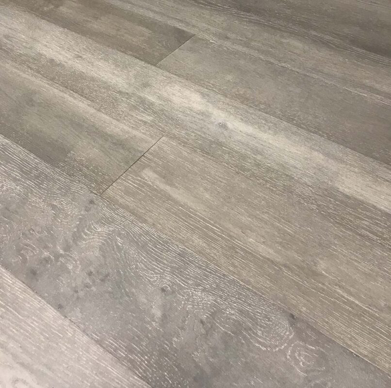 Oasis Seaside Anchor wire brushed oak plank swatch