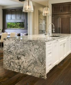 Johnson Hardwood English Pub Whiskey – maple engineered hardwood room scene