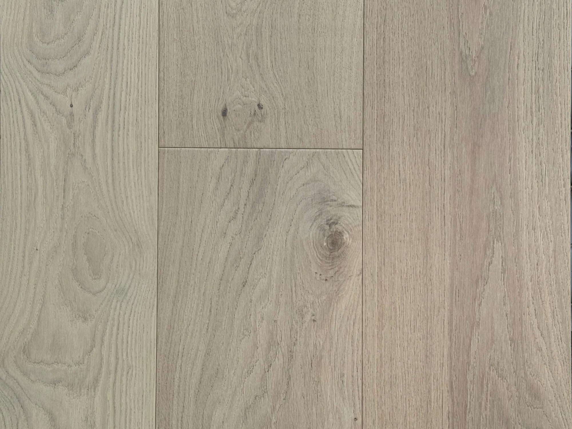 Sonoma Reserve Pure – European oak engineered hardwood plank