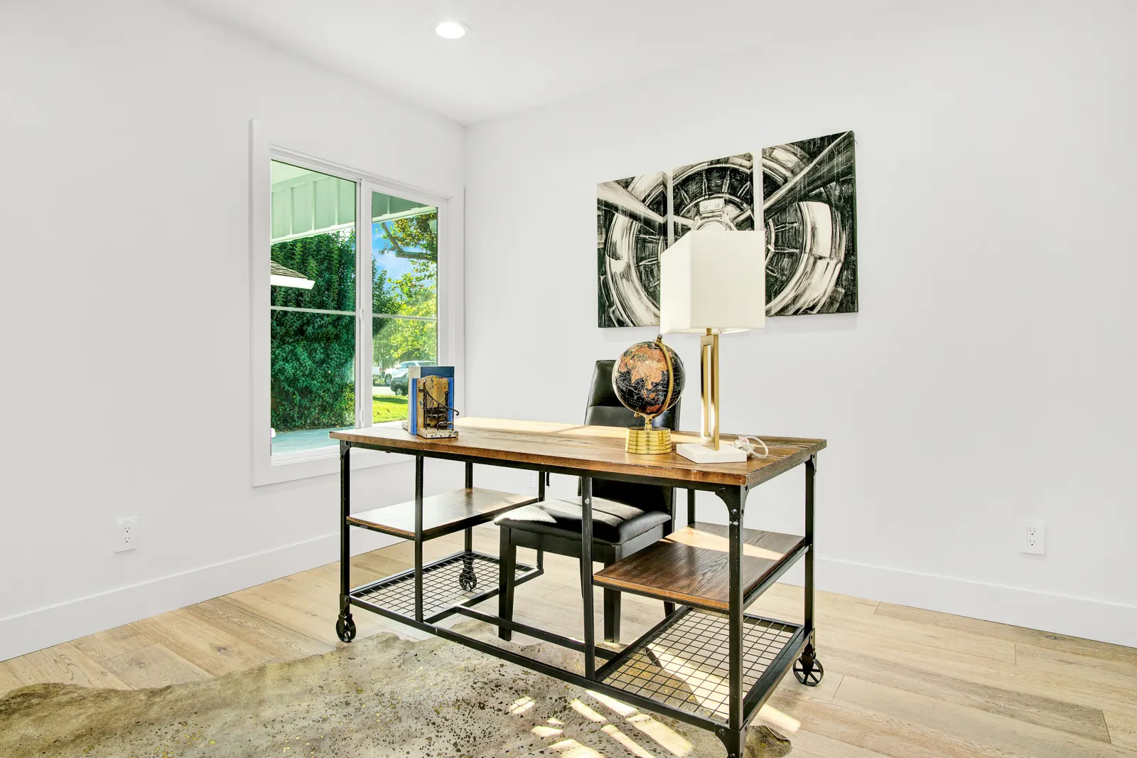 Home office nook with light flooring, Sherman Oaks, Glamour Flooring project